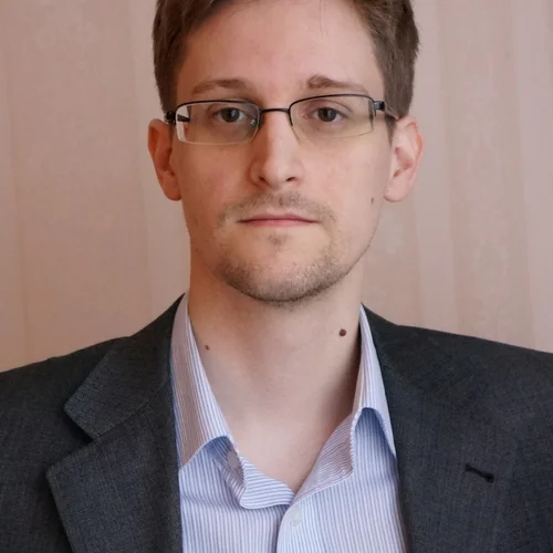 Edward Snowden bust